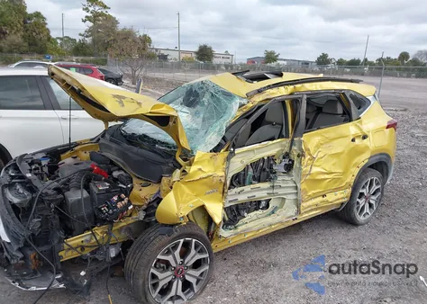 2021 Kia Seltos Sx Turbo из США, поврежденный, VIN KNDETCA27M7158024